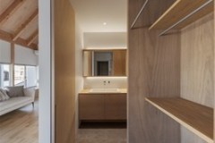 s-040-TAH08817-Edit-ToLoLo